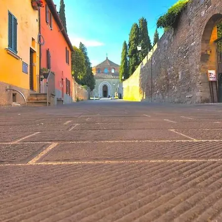 Grazioso Centro Storico * بيرودجا