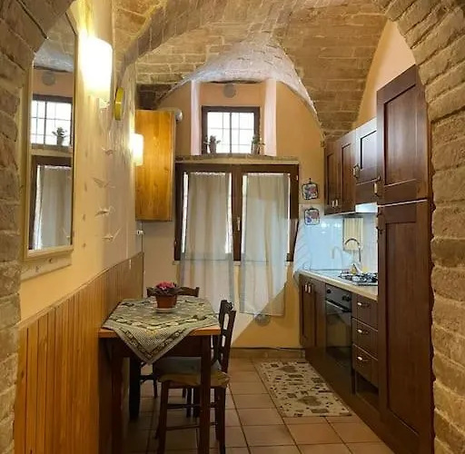 Grazioso Centro Storico Apartment *